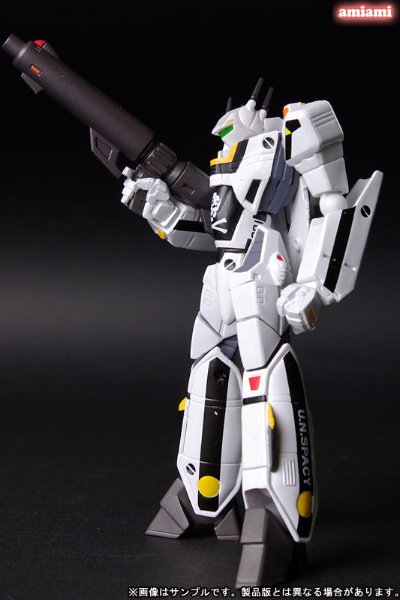 【旧版】 REVOLTECH No.036 剧场版 ストライクバルキリー VF-1S 〈フォッカー机〉