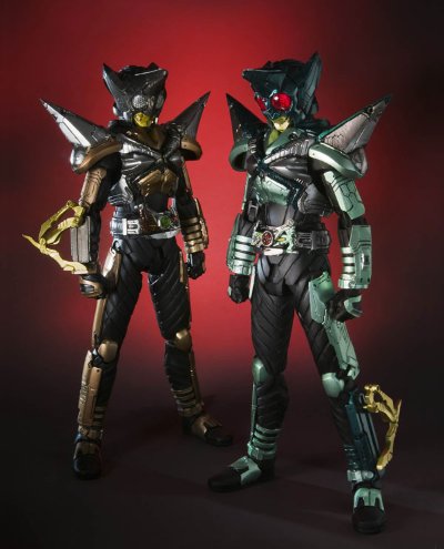 S.I.C. 假面骑士踢蝗＆パンチホッパー