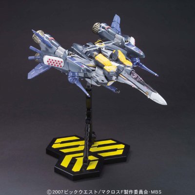 超时空要塞F(Frontier) 1/72 VF-25S 装甲Messiah Valkyrie オズマ机