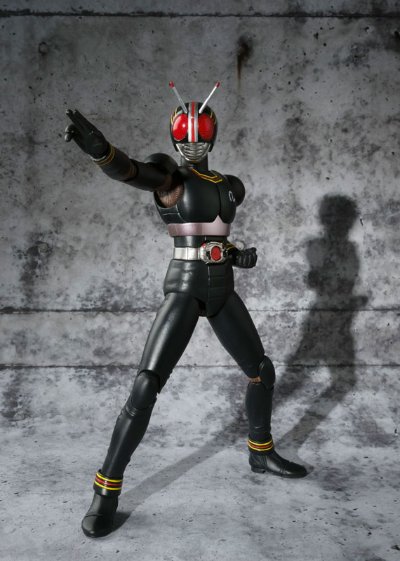 S.H.Figuarts 假面骑士暗日（2013年上市的版本）