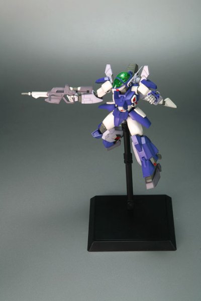 S.U.G.O.I 苍き流星SPTレイズナー レイズナー