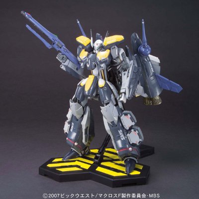 超时空要塞F(Frontier) 1/72 VF-25S 装甲Messiah Valkyrie オズマ机