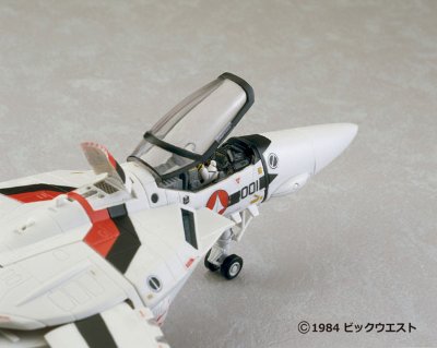 【リニューアルパッケージ版】YAMATO超时空要塞系列 超时空要塞超时空要塞