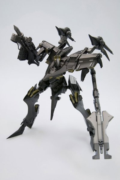 装甲・コア Ormel TYPE-LAHIRE(ライール) ガンメタリックVer. プラキット