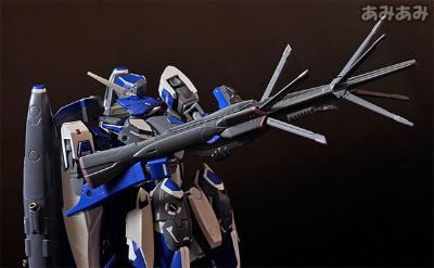 DX超合金 超时空要塞Ｆ VF-25G Messiah Valkyrie ミハエル・ブラン（ミシェル）机