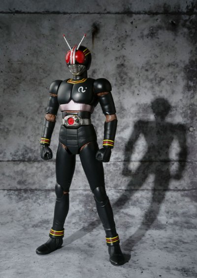 S.H.Figuarts 假面骑士暗日（2013年上市的版本）