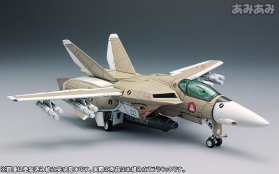 超时空要塞Macross 1/100 VF-1A バルキリー ファイター 一般机