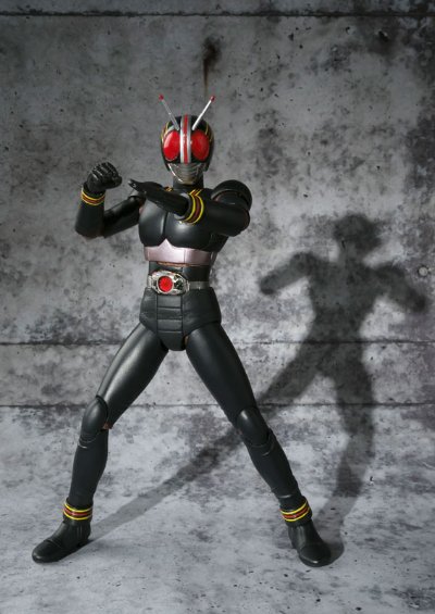 S.H.Figuarts 假面骑士暗日（2013年上市的版本）