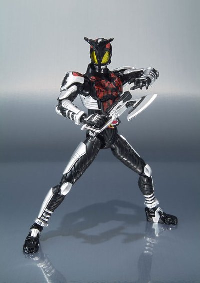 S.H.Figuarts  假面骑士黑暗甲斗王