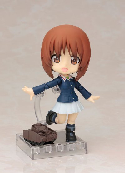 Cu-poche 少女与战车 西住美穗 可动手办