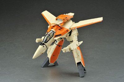 YAMATO超时空要塞系列 超时空要塞超时空要塞 1/60 完全変形 VF-1D 通常版