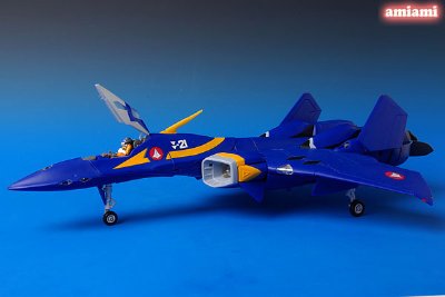 超时空要塞Plus YF-21