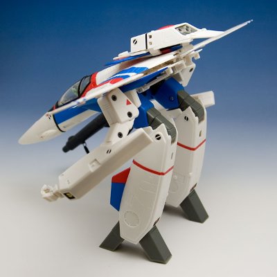 超时空要塞マクロス 1/48 完全変型版 VF-1A エンジェルバーズ仕様机