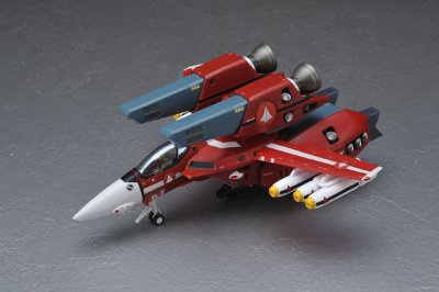 YAMATO超时空要塞系列 1/60 完全変形 VF-1J 米莉雅机 with スーパーパーツ