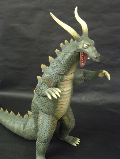 大怪兽系列 哥亚贡贡