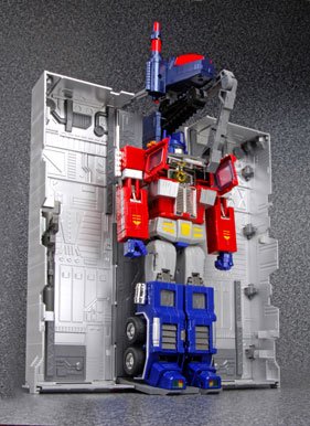 变形金刚 Masterpiece MP-04 Convoy 擎天柱 完全版