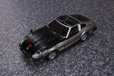 变形金刚 Masterpiece MP-18 Streak 飞毛腿