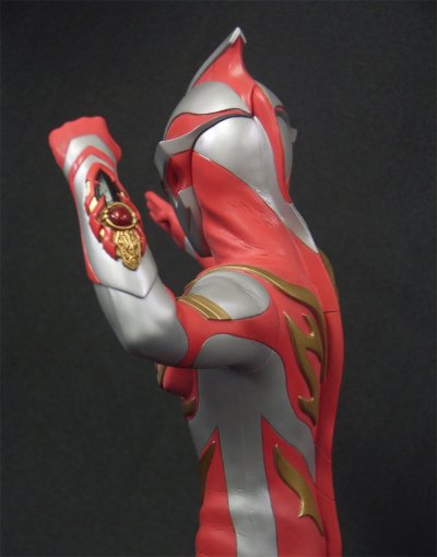 大怪兽系列 梦比优斯奥特曼 燃烧勇者形态