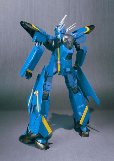 VF HI-METAL VF-19S ブ磊札バルキリー（エメラルドフォース机）