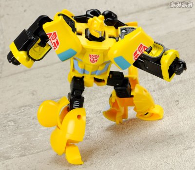 BE＠RBRICK No.B＠-000TF02 BE＠RBRICK × TRANSFORMERS BUMBLEBEE