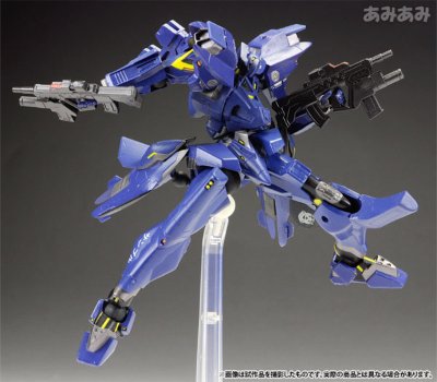 REVOLTECH MUV-LUV Muv-luv No.004 F-18E/F スーパー大黄蜂 黑・ナイヴス仕様