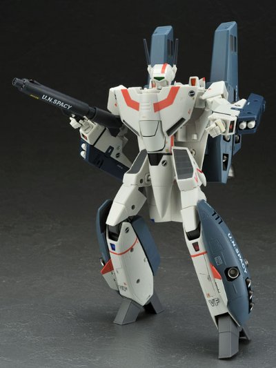 YAMATO超时空要塞系列 1/60 完全変形 VF-1J 一条辉 机 with スーパーパーツ
