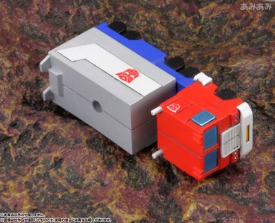 D-スタイル 变形金刚 コンボイ