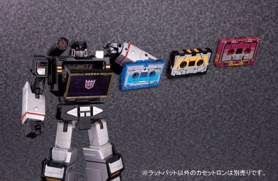 变形金刚 Masterpiece MP-13B Soundblaster 音板