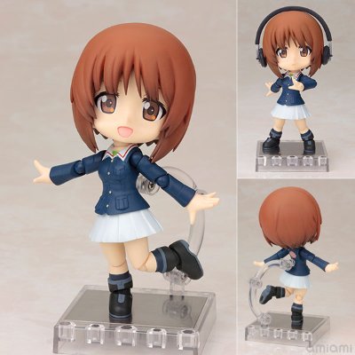 Cu-poche 少女与战车 西住美穗 可动手办