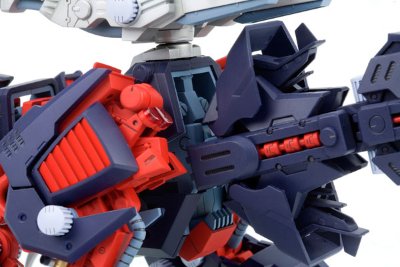 HMM ZOIDS EZ-026 咆哮虐杀龙 Raven样式