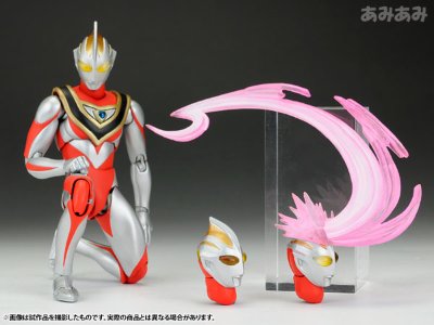 ULTRA-ACT 盖亚奥特曼 盖亚奥特曼 V2型