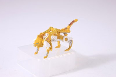 变形金刚ジェネレーションズ TG-17 ブラスター＆スチールジョー