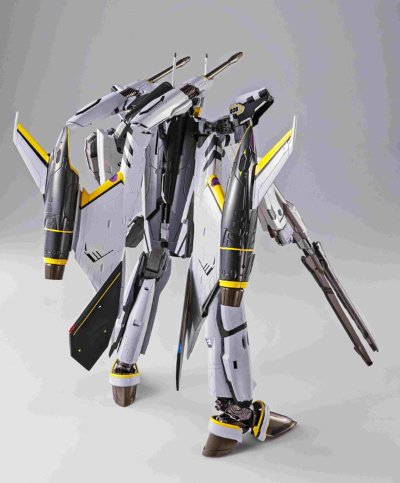 DX超合金 超时空要塞F YF-29デュランダルバルキリー（30周年记念カラー）