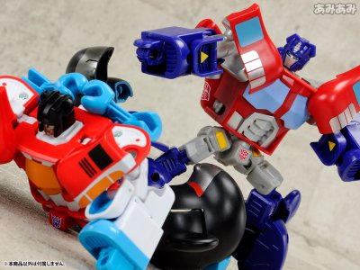 BE＠RBRICK No.B＠-000TF01 BE＠RBRICK × TRANSFORMERS OPTIMUS PRIME