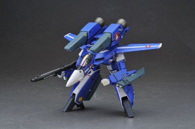 YAMATO超时空要塞系列 1/60 完全変形 VF-1J マックス机 with スーパーパーツ