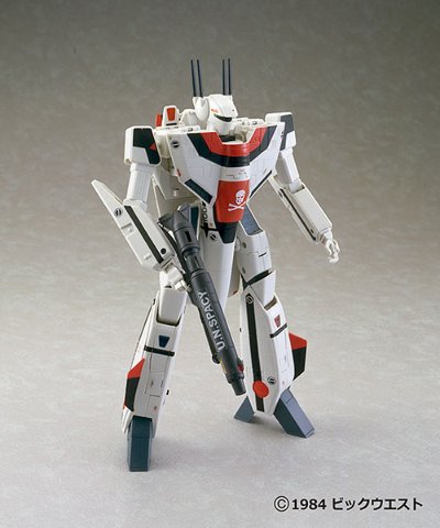 【リニューアルパッケージ版】YAMATO超时空要塞系列 超时空要塞超时空要塞