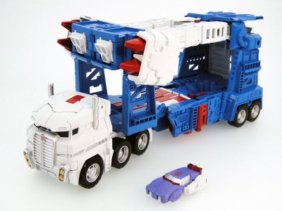 变形金刚レジェンズ LG14 ウルトラマグナス