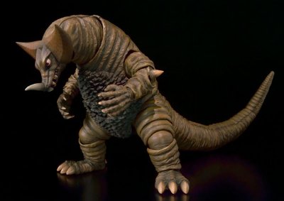 ULTRA-ACT 哥莫拉 『奥特曼』より