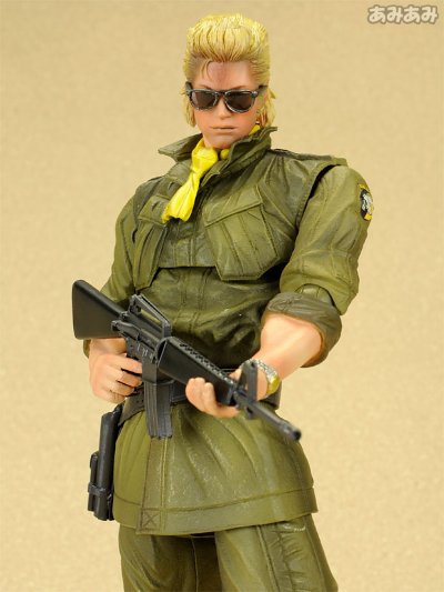 PlayArts改  潜龙谍影 和平·米勒