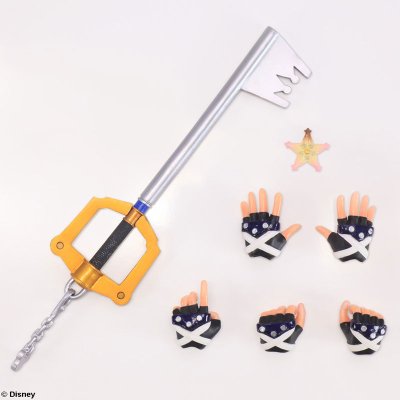 PlayArts改 KINGDOM HEARTSII ソラ 可动手办