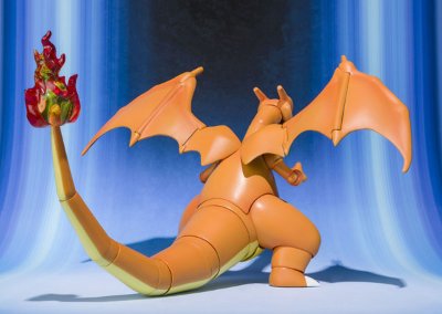 D-Arts 精灵宝可梦 喷火龙