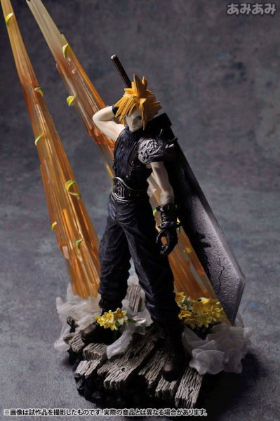 STATIC ARTS 最终幻想VII 克劳德・史特莱夫