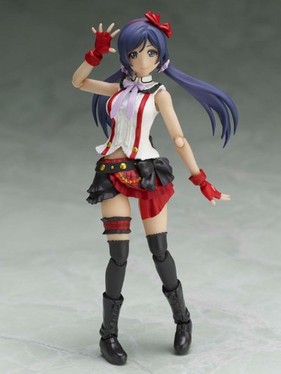 S.H.Figuarts 东条希（我们如今正在其中）