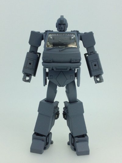 变形金刚 Masterpiece MP-27 铁皮（Ironhide）