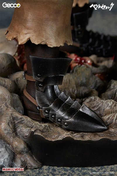 剑风传奇-格斯 1/6雕像 迷失的孩子篇 黑色剑士版