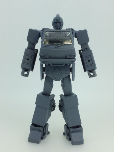 变形金刚 Masterpiece MP-27 铁皮（Ironhide）