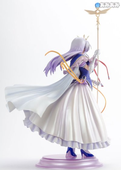 夜明前的琉璃色 菲娜・法姆・阿修莱特 皇家礼服版