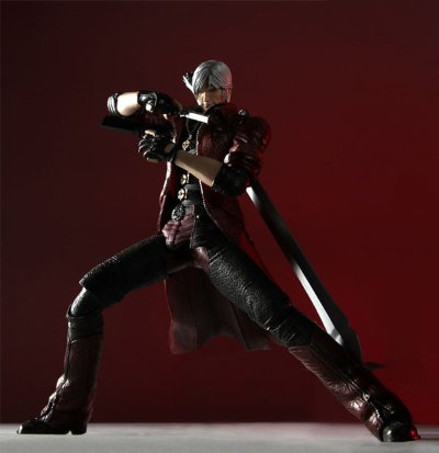 DEVIL MAY CRY4（デビルメイクライ4）PlayArts改 但丁 可动手办
