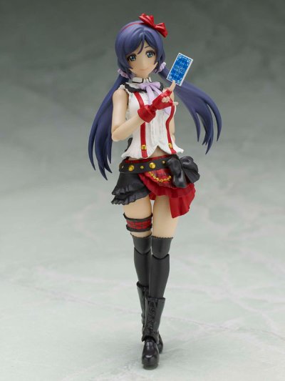 S.H.Figuarts 东条希（我们如今正在其中）