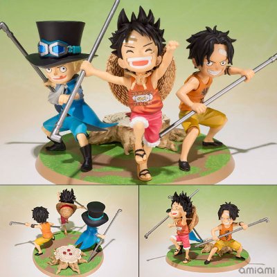 Figuarts ZERO 路飞・艾斯・萨波 -义兄弟的约定- 『海贼王』